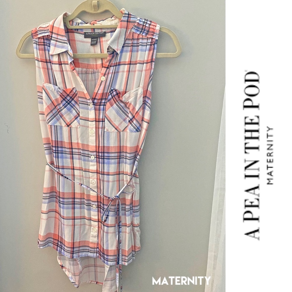 A Pea in the Pod Maternity Top Size Medium Plaid